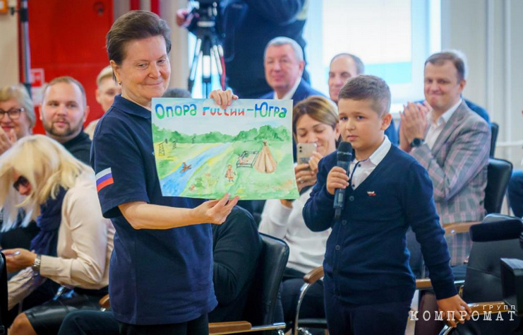 Комарова приблизила чиновников Югры к народу. Население ждет новых пассажирских маршрутов и благоустройства