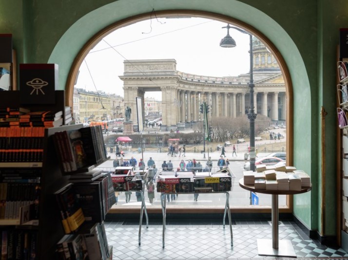 Книжный дом Зингера в Петербурге может перейти в руки близкой к Беглову семье Мамишевых