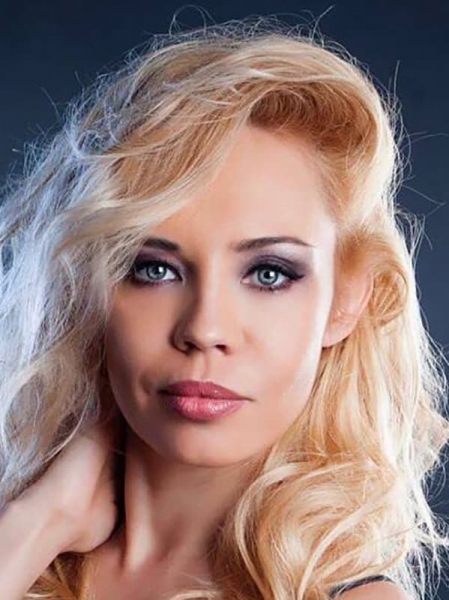 Елена Абитаева