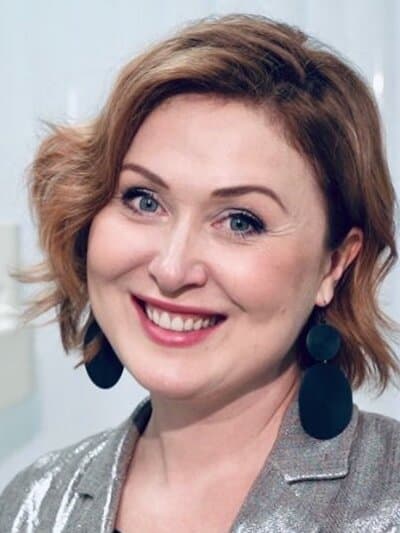 Елена Ищеева
