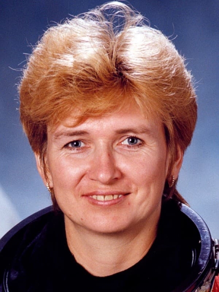 Елена Кондакова