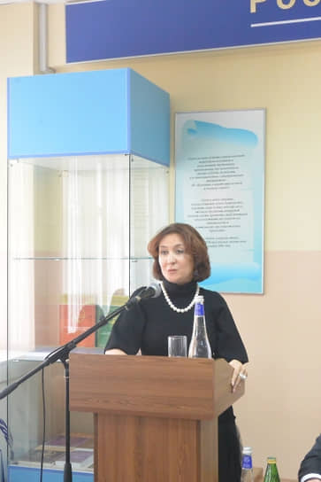 Елену Хахалеву взяли заочно