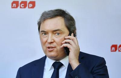 Квадратные метры денег Андрея Молчанова.