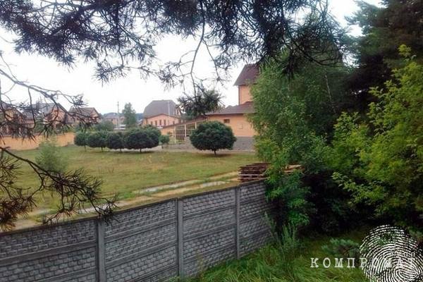Экс-глава УМВД по Курской области попался на взятках за "крышу" для бизнесмена и "отмаз" сотрудницы от наказания