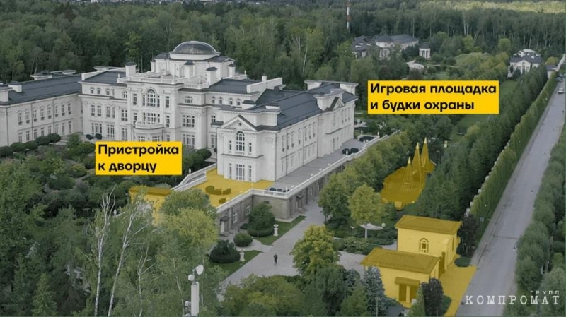 Дворцы в Подмосковье, виллы и коттеджи в Сочи, отели в Геленджике и на Алтае, сотни квадратных метров с крышей в Питере
