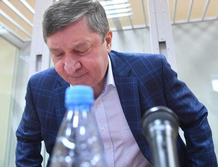 Генерал сядет потаенно