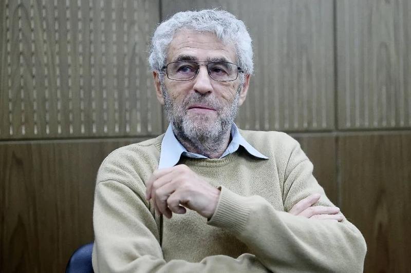 Гоняют тряпками по всей Европе: Что вдруг поняли о России беглые Гозман, Латынина и Шендерович