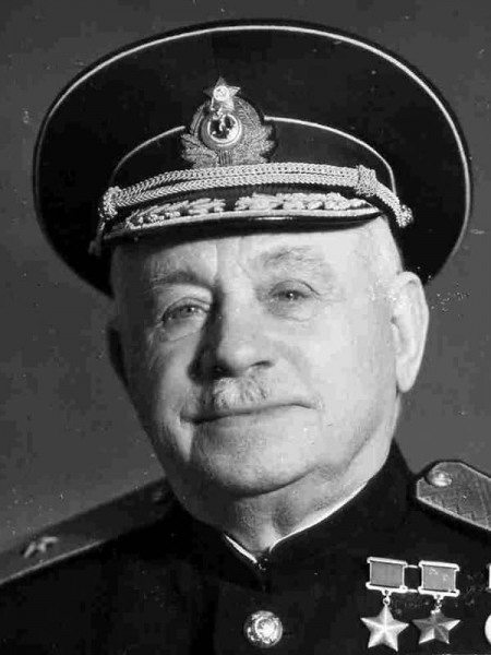 Иван Папанин