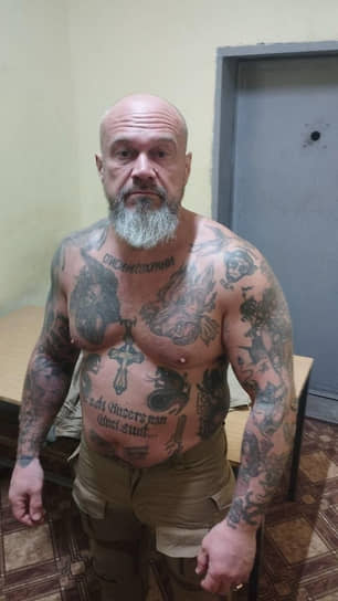 «Ястреб» приводнился
