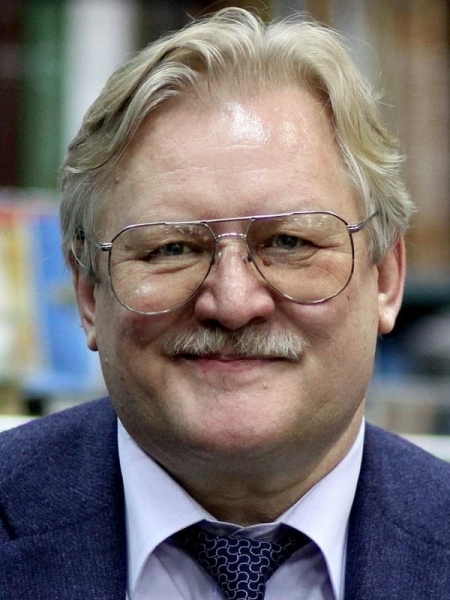 Юрий Кара