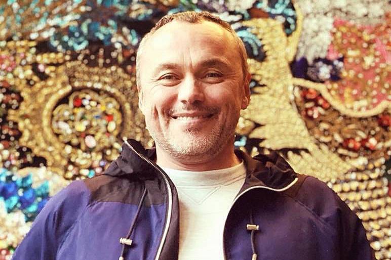 Как мультимиллионеры Украины продают в Российской Федерации водку, чтоб финансировать ВСУ