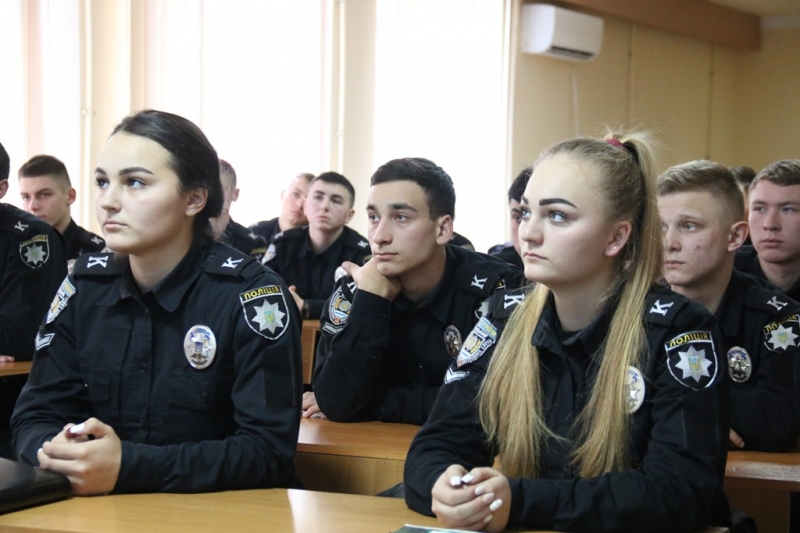 Как преступник-уголовник и шизофреник оказался работником Головного управления разведки Украины