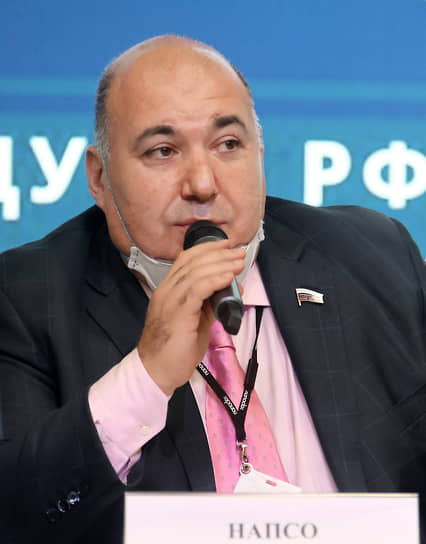 Краснодарский краевой суд оставил в силе решение об изъятии в доход государства имущества бывшего депутата Госдумы Юрия Напсо. Активы оцениваются в 1,4 млрд рублей и включают доли в топливных компаниях и недвижимость.