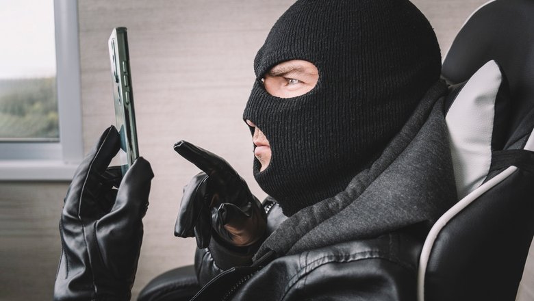 Крупнейший случай: Сотрудник мэрии в Чехии отдал мошенникам более $2 млн из бюджета
