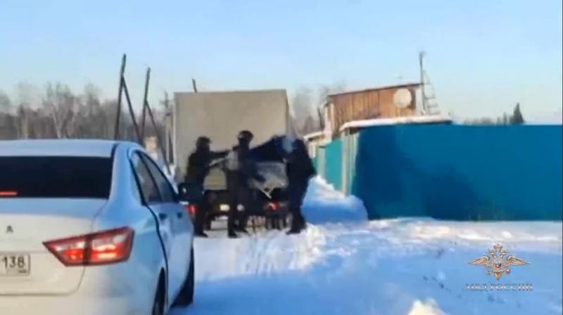 Крупнейшую в Сибири нарколабораторию обнаружили в Зиминском районе