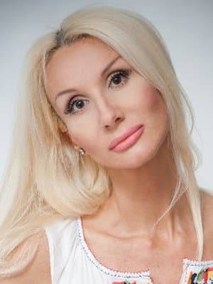 Лариса Сладкова