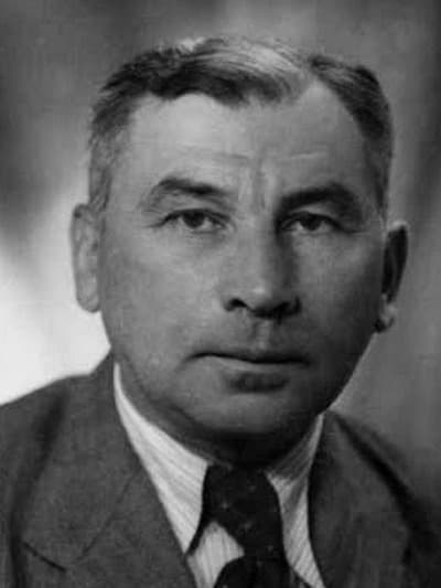 Леонид Занков