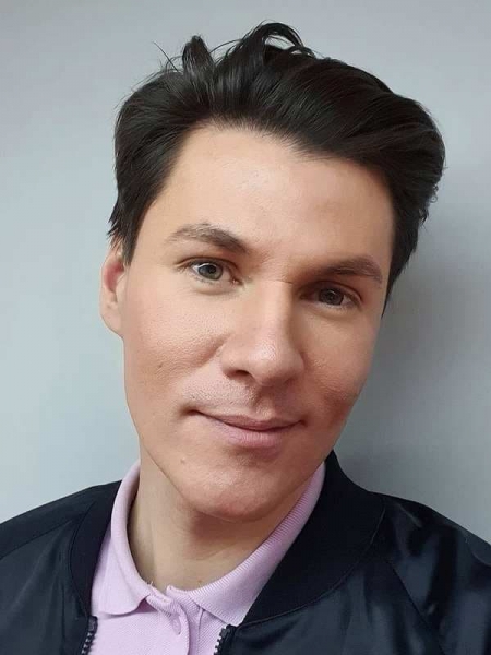 Максим Привалов