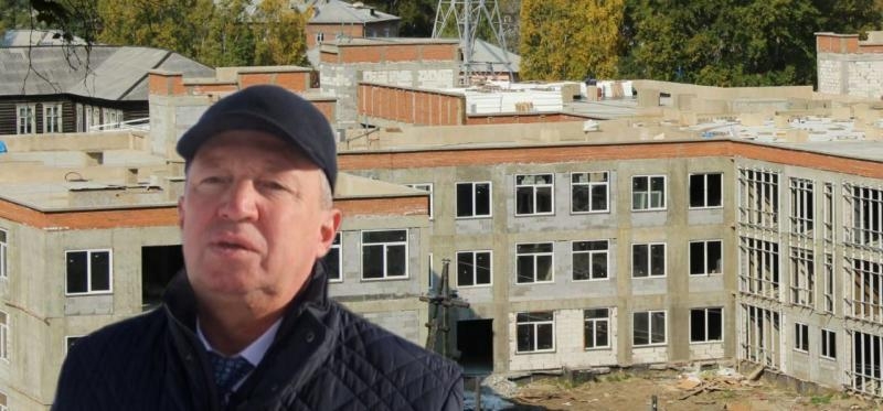 Мэрские закрома. Алексей Шульц: не в прицепах счастье, а в родственниках