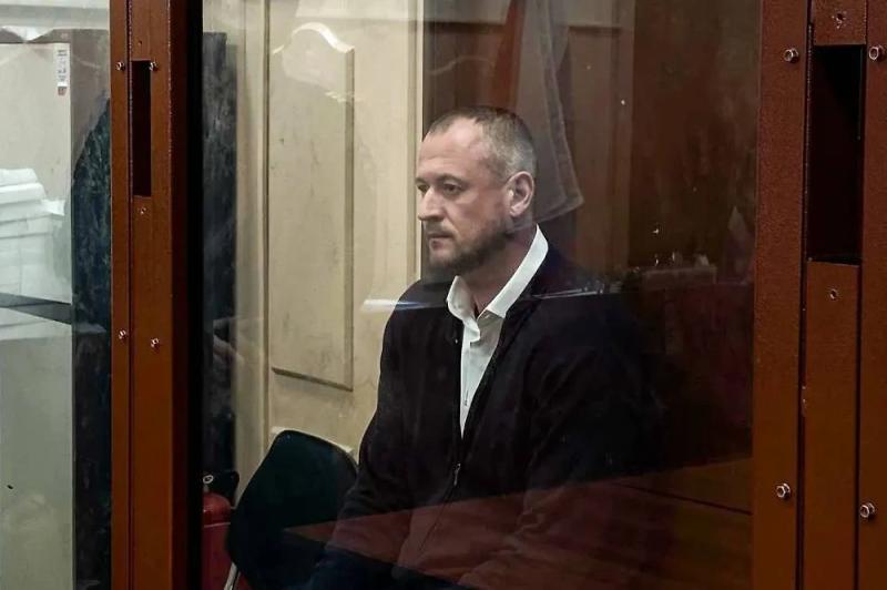 Место Сталина и язычества: на что тратили деньги чиновники из команды эпатажного губернатора Вологодской области