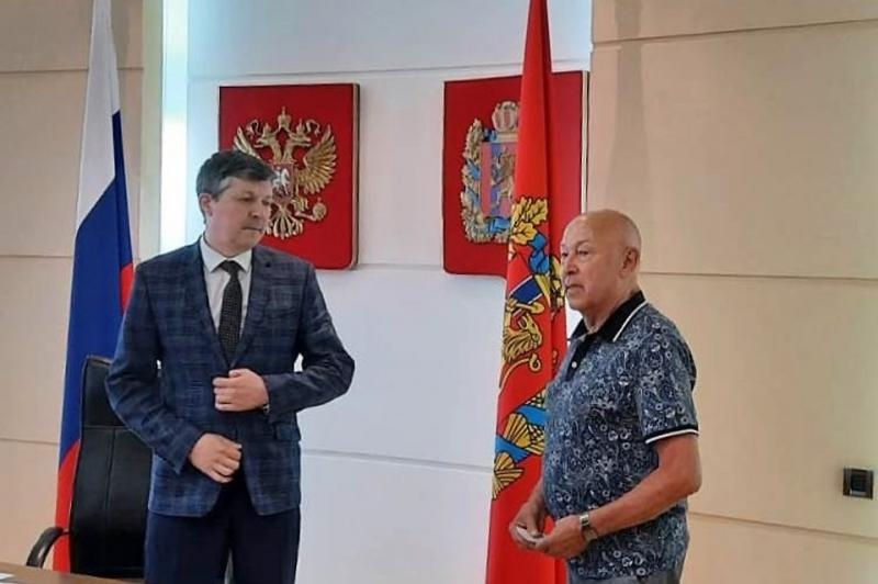 Место Усса в Заксобрании занял экс-начальник краевого управления ФСБ