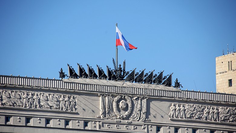 Минобороны: в Подмосковье потерпел крушение учебно-боевой самолет