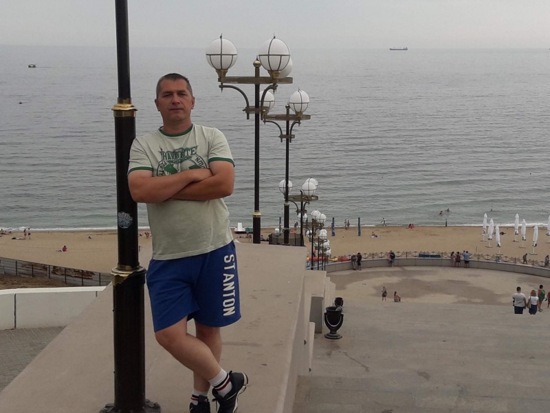 На обед &mdash; помои, на ужин &mdash; издевательства: Как на Украине глумились над спасшимися в Доме профкомов в Одессе