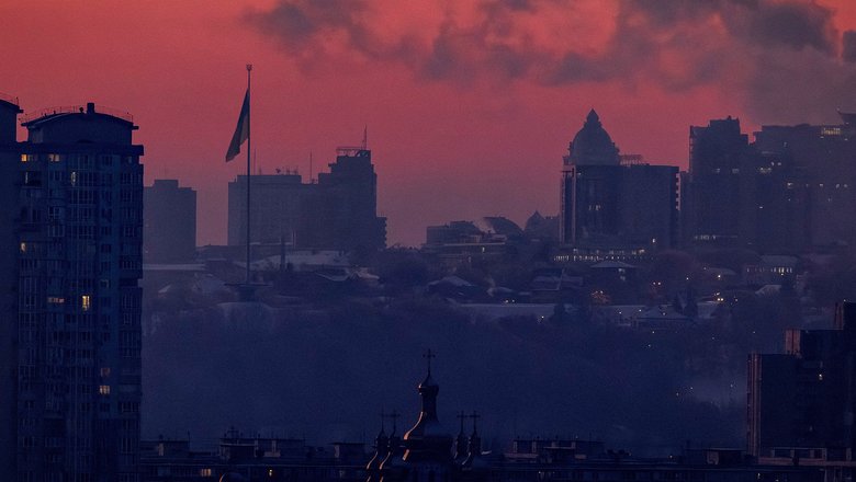 На Украине свыше 500 тысяч человек остались без электричества
