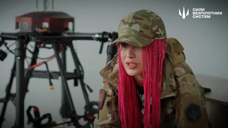 Нацист в юбке: как экс-россиянка Даша ДШК заманивает женщин в отряд ВСУ &laquo;Гарпии&raquo;