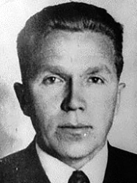 Николай Кузнецов