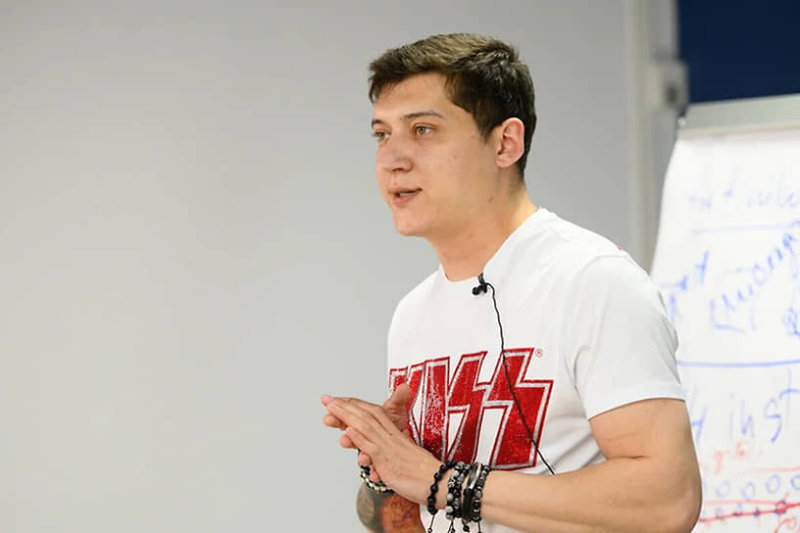 ОАЭ экстрадируют в Россию сооснователя финансовой пирамиды &laquo;Финико&raquo; Сабирова