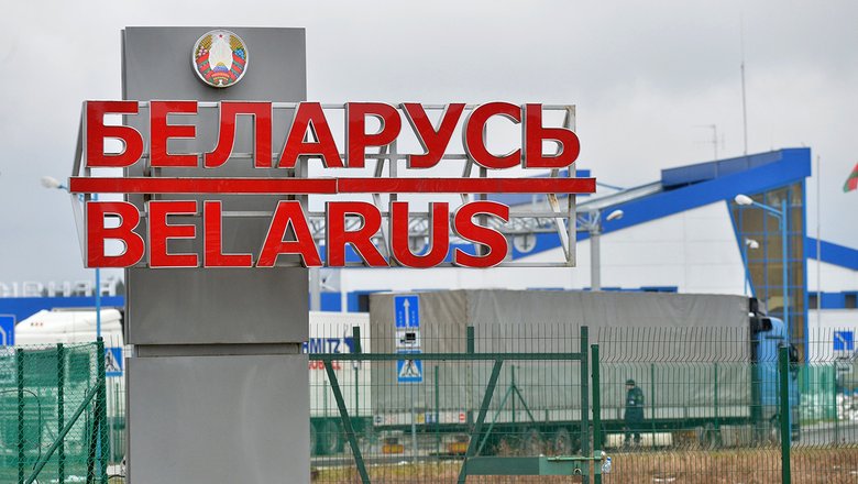 Очередь авто на выезд из Белоруссии возросла в шесть раз