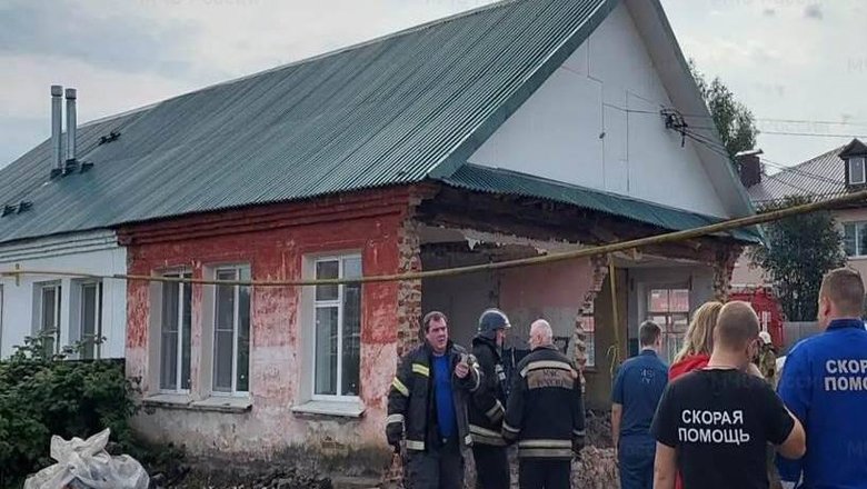 Один человек погиб при обрушении стены жилого дома под Нижним Новгородом