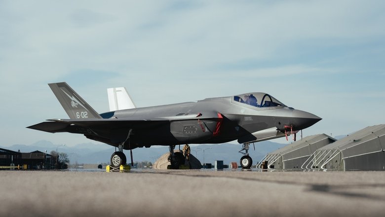Один из закупленных Финляндией F-35 застрял на Азорских островах из-за поломки