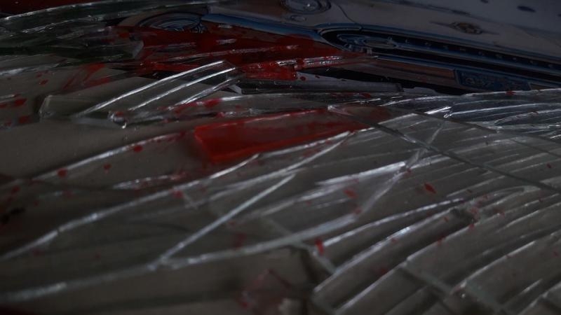 Пьяный мужчина напал на&nbsp;красноярских журналистов с&nbsp;осколком стекла 