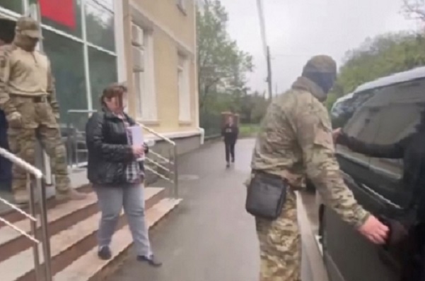По делу о загрязнении &laquo;Сибагро&raquo; почвы в Рассвете арестована замдиректора Федерального центра охраны здоровья животных 
