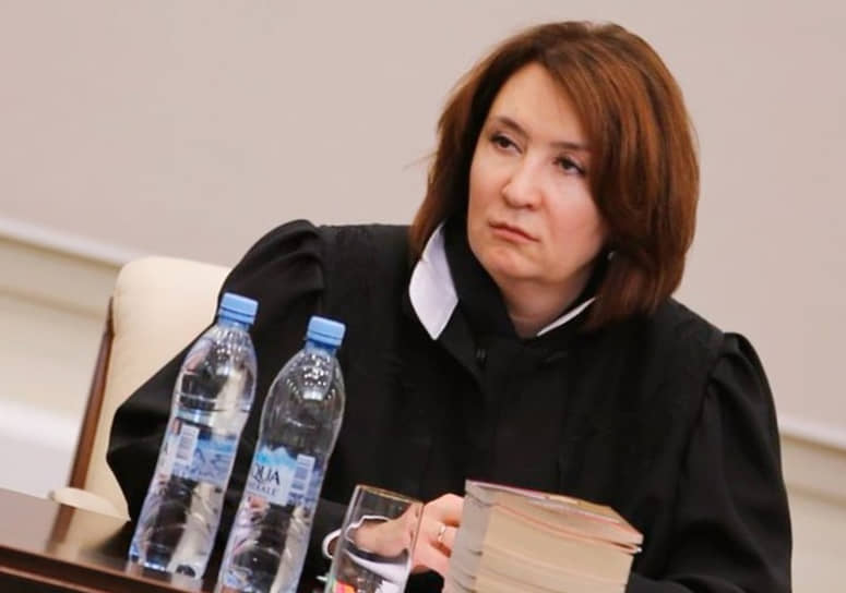 По спорному имуществу бывшей судьи Хахалевой возбуждено уголовное дело