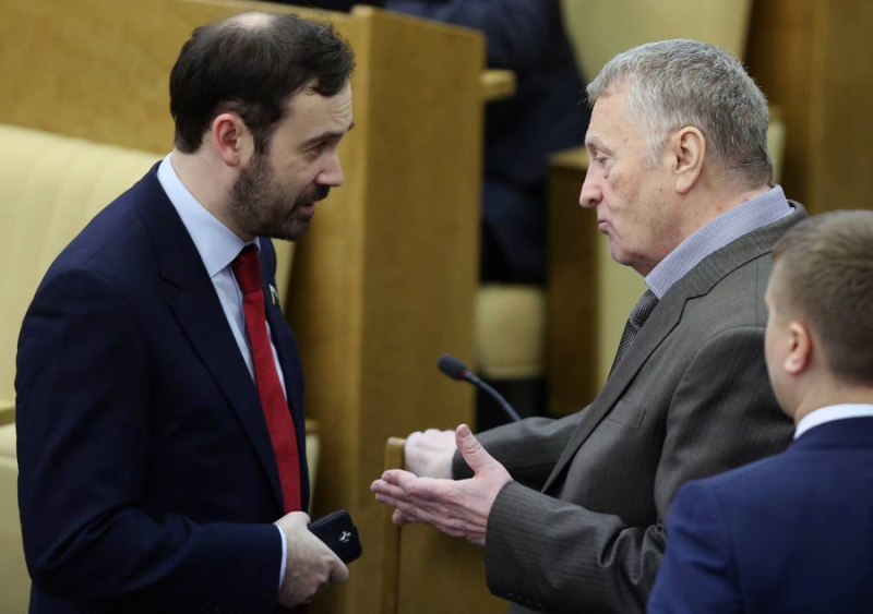 Почему бывший депутат Государственной Думы Пономарёв грезит расстреливать граждан России