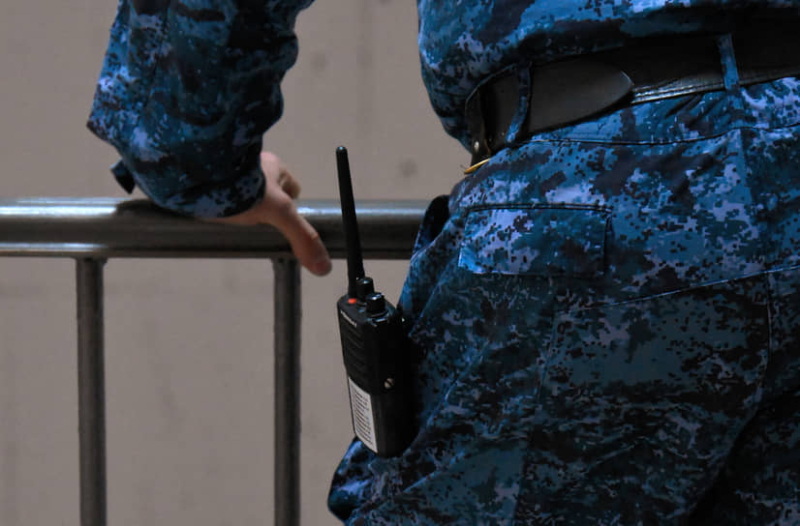 Полицейские рации оказались инородными