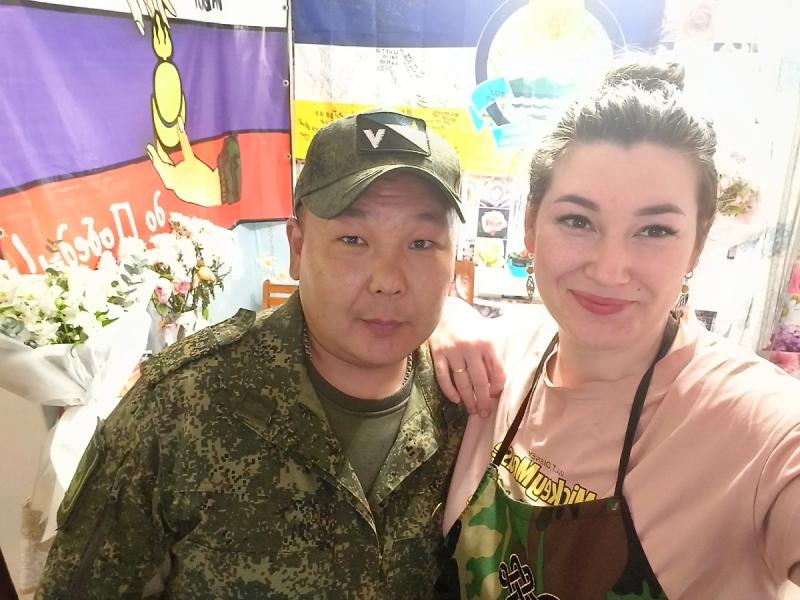 &laquo;Посёлок видел, но не помог&raquo;: бывший муж зарезал героиню СВО &laquo;Манюню&raquo;, но никто не вмешался