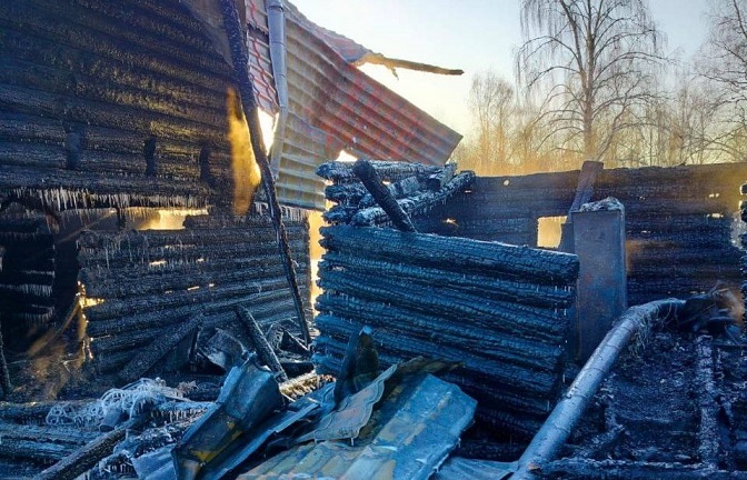 После гибели на пожаре трёх мужчин в Асине возбуждено уголовное дело