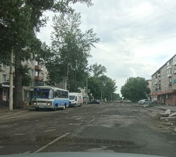 Прокуратура Хакасии признала опасным ремонт на улице Пирятинской в Абакане