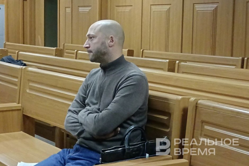 &laquo;Пустил все на самотек и взял деньги&raquo;: потерпевший отказался требовать назад &laquo;взятку&raquo; с экс-судьи Набиева