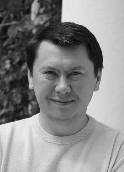 Рахат Алиев