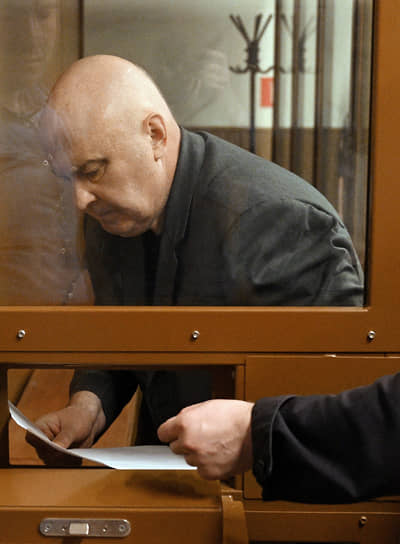 Сергей Абельцев развел пенсионера