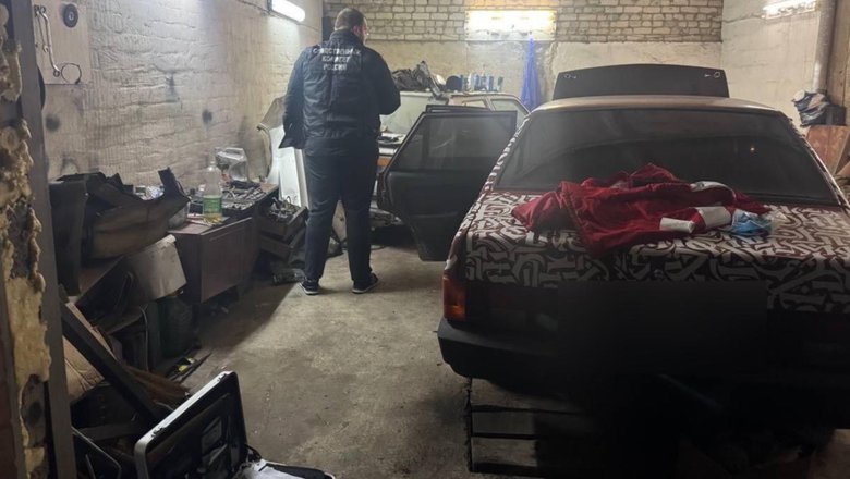 СК возбудил дело после гибели четырёх человек в гараже под Курском