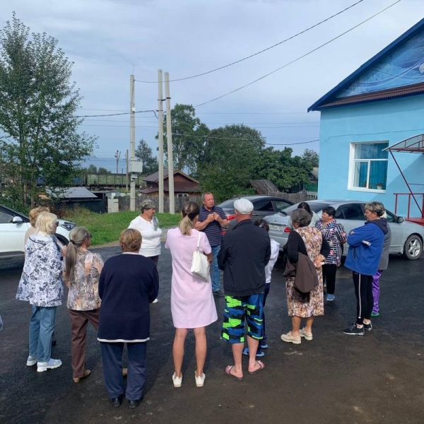 Слюдянскую школу ожидает печальная участь?