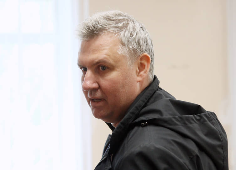 Спортивный функционер наиграл на растрату