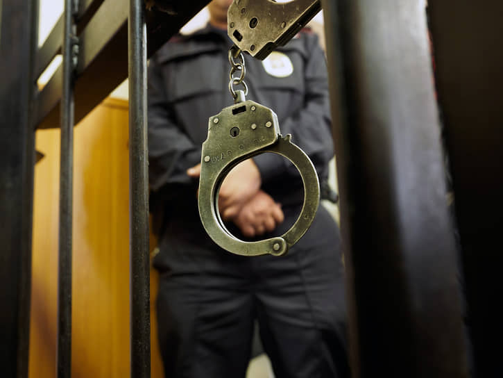 Строительные жилеты не стали боевыми