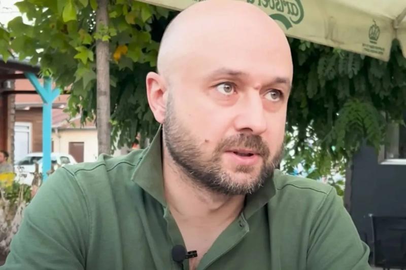 "Тайная просьба": 10 известных русофобов, чьи выступления начали сворачивать по всему миру